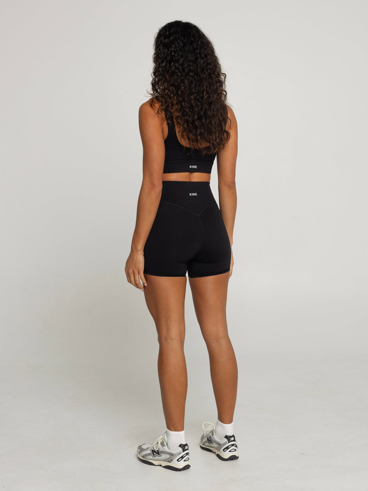 UNIFORM POCKET SHORTS - BLACK