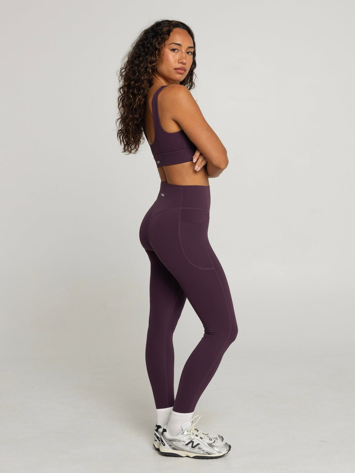 SWEAT POCKET LEGGINGS - PLUM