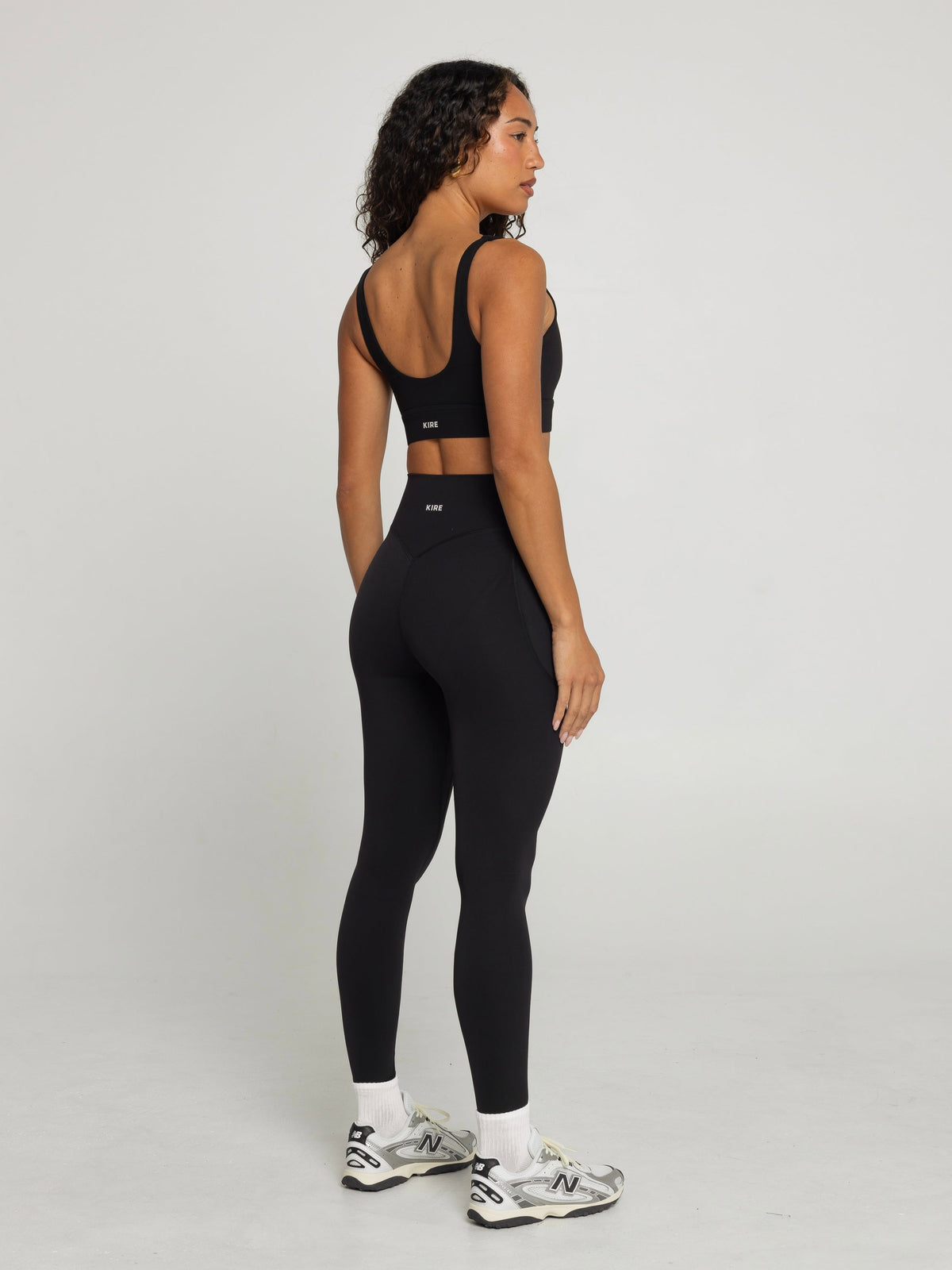 UNIFORM POCKET LEGGINGS - BLACK