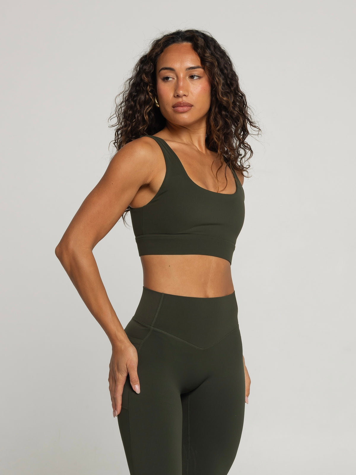 SWEAT SCOOP BRA - FOREST